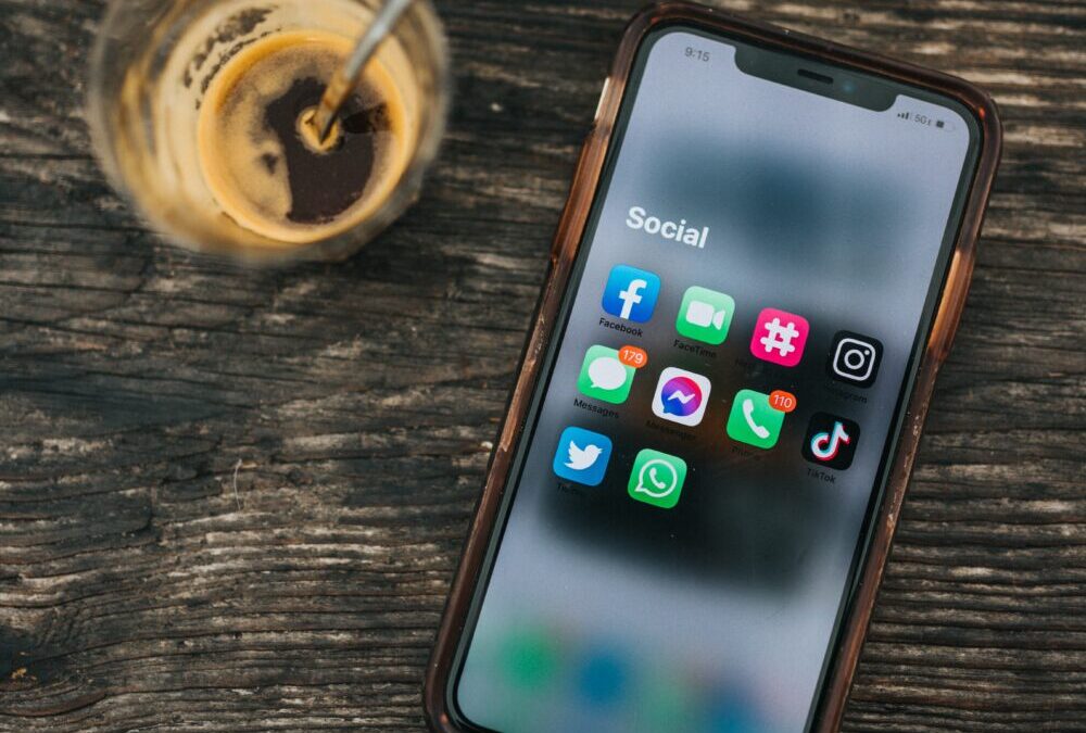 Top 5 Social Media Advertising Trends to Watch in 2023